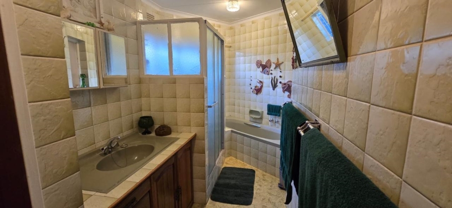 4 Bedroom Property for Sale in Protea Park North West